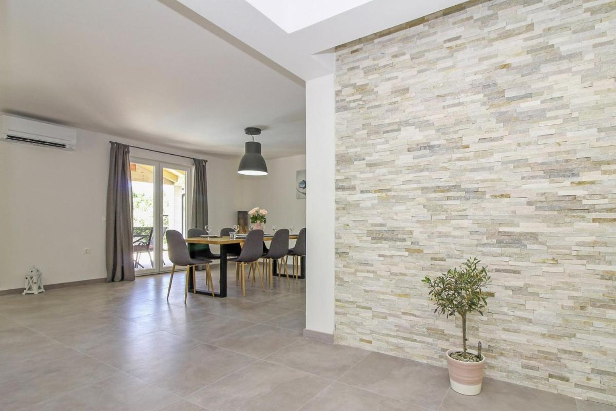 Natascha In Pamici - Haus Fuer 6 Personen Villa Žminj Kültér fotó